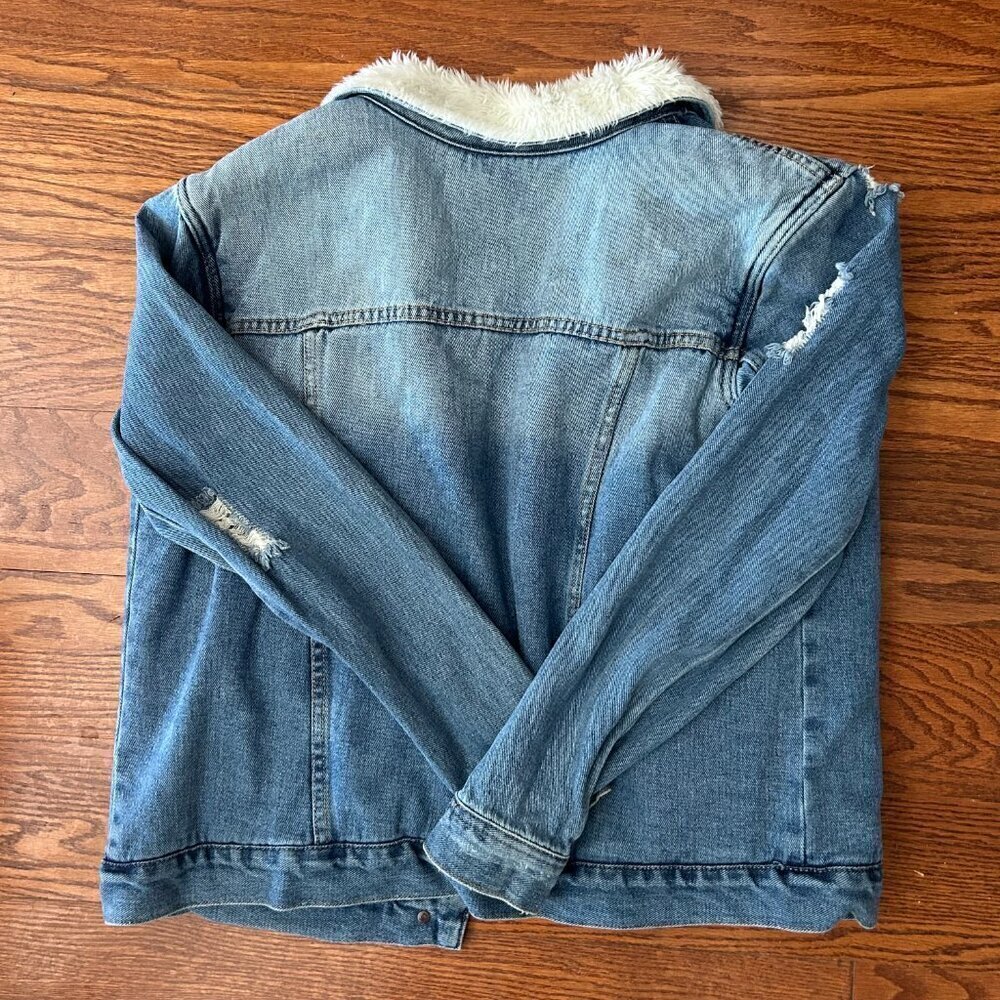 Pacsun Sherpa Denim Trucker Jacket Fleece Lined Size Large Distressed - Picture 11 of 12